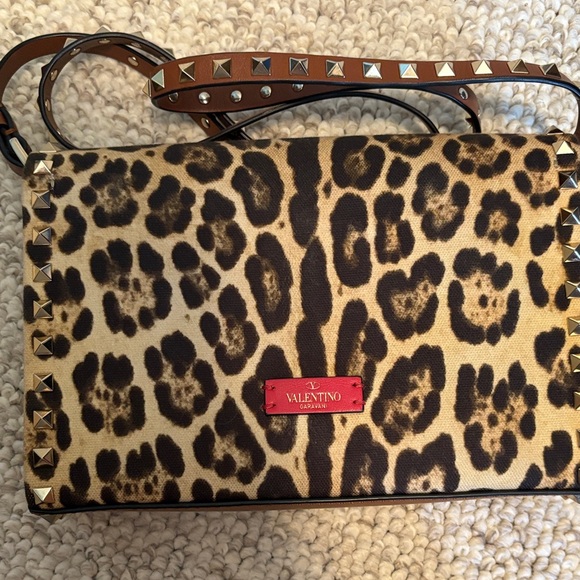 Valentino Garavani Leopard and Brown Studded Crossbody Bag - Picture 3 of 5
